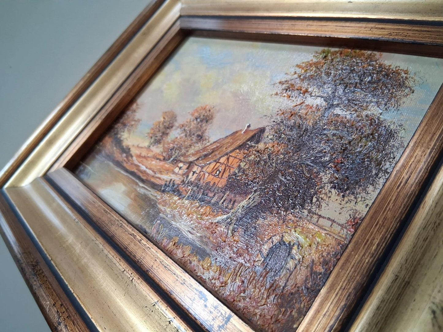 ORIGINAL Ölgemälde auf Karton inkl. Rahmen | Bauernhaus / Landschaft | 29x24 cm | Signiert