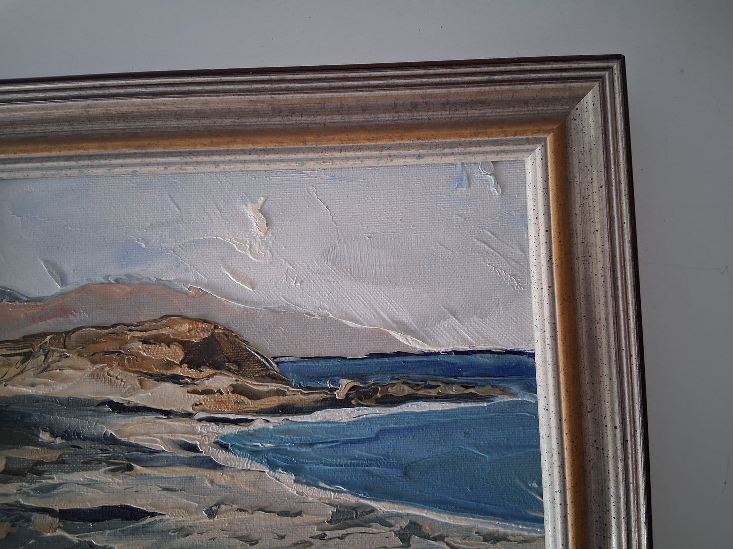 ORIGINAL Ölgemälde auf Karton inkl. Rahmen | Küstenlandschaft / Strand / Meer | 31x26 cm | Signiert