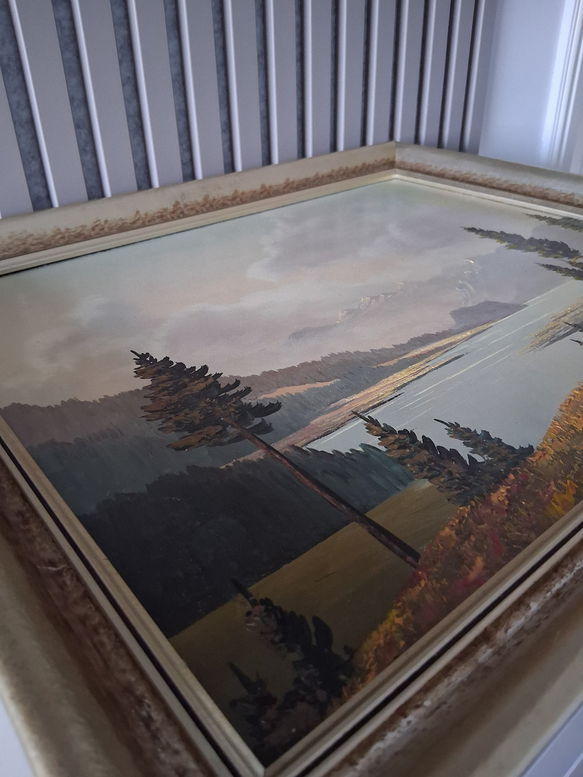 ORIGINAL Ölgemälde auf Hartfaserplatte inkl. Rahmen | Schneebedeckte Berglandschaft am See | Signiert